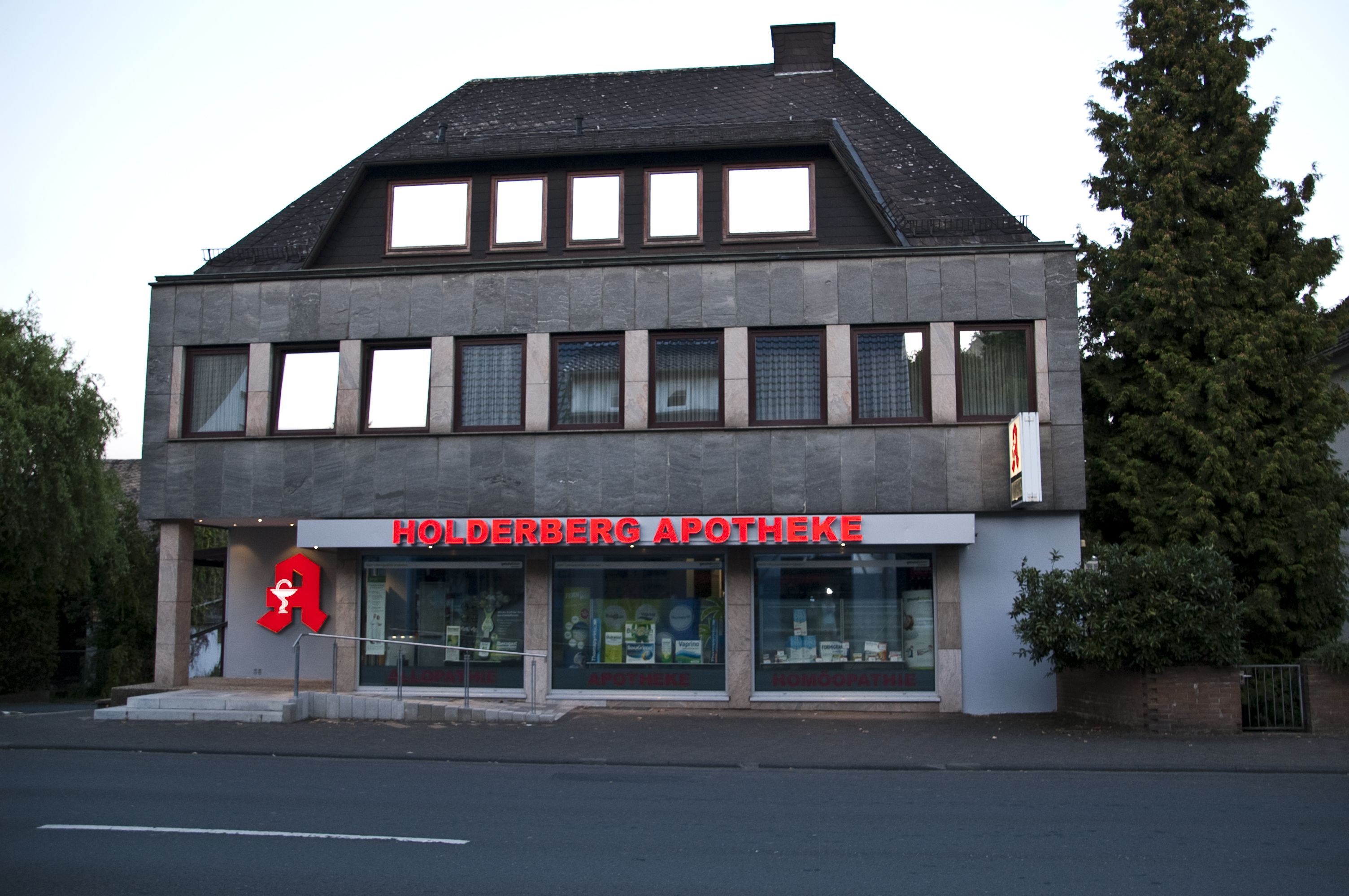 Holderberg-Apotheke