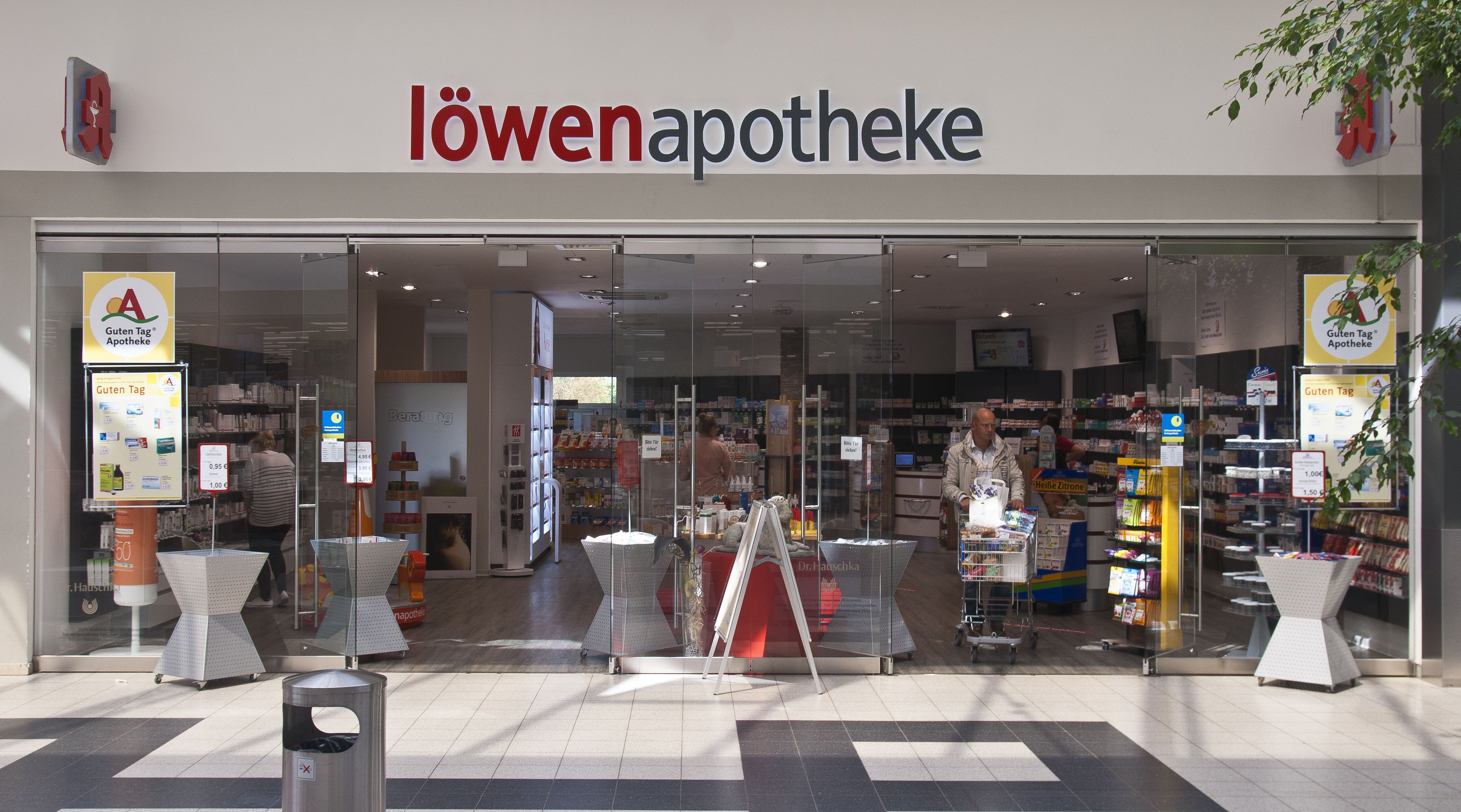 löwenapotheke im Sieben Seen Center